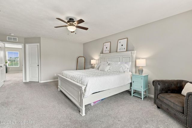 228 Magnolia Dr, Shepherdsville, KY 40165