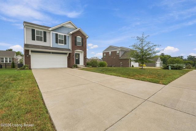 228 Magnolia Dr, Shepherdsville, KY 40165