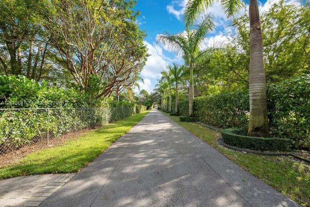 5305 SW 62nd Ave, Miami, FL 33155