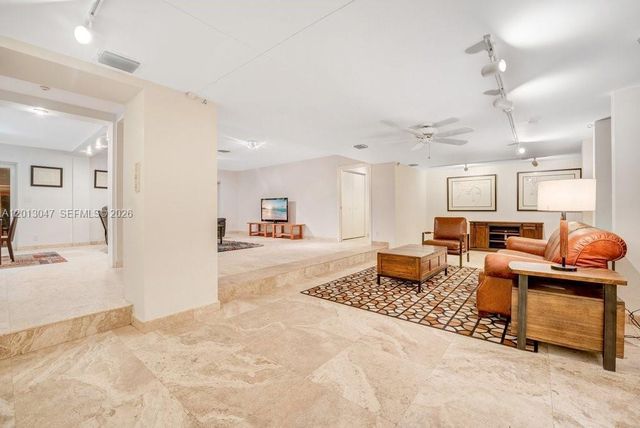 5305 SW 62nd Ave, Miami, FL 33155