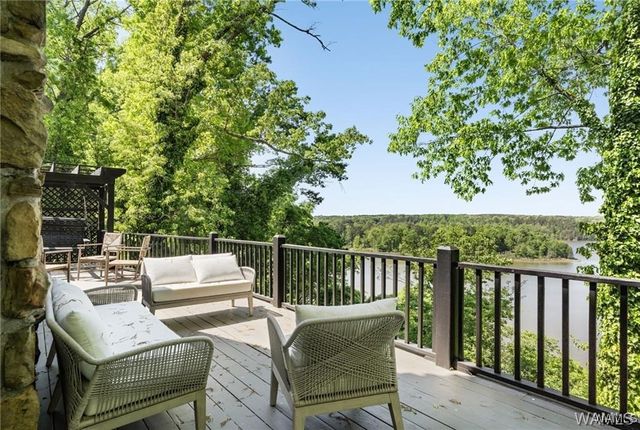 11091 Patton, Northport, AL 35475