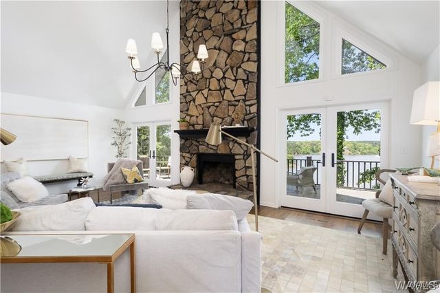 11091 Patton, Northport, AL 35475