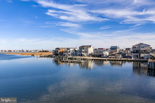 22 MANNING DRIVE, Manahawkin, NJ 08050