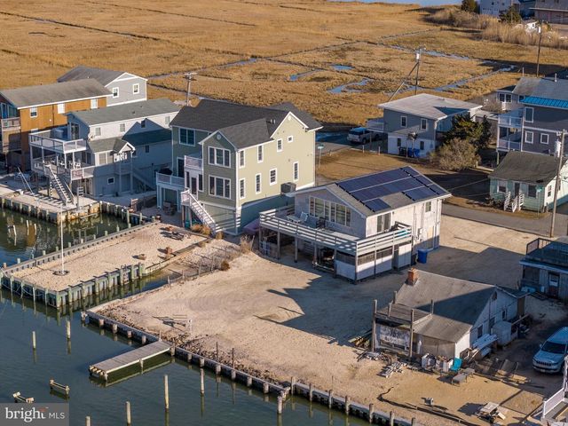 22 MANNING DRIVE, Manahawkin, NJ 08050