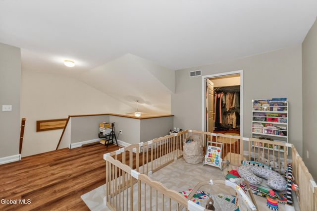 4 Killarney Court, Saratoga Springs, NY 12866