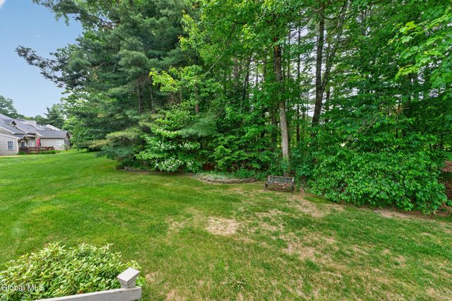 4 Killarney Court, Saratoga Springs, NY 12866
