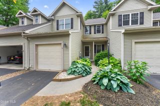 4 Killarney Court, Saratoga Springs, NY 12866