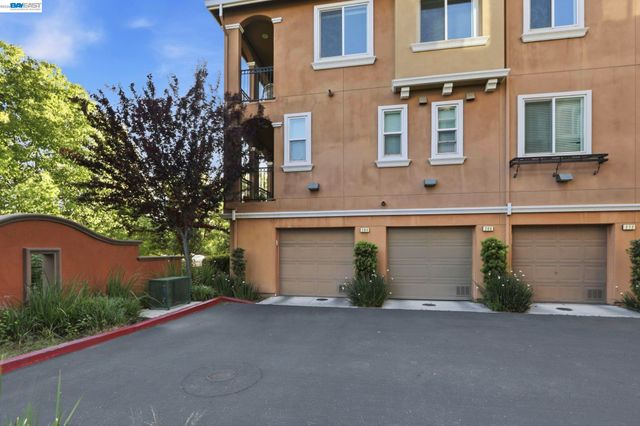 272 Currlin Cir, Milpitas, CA 95035