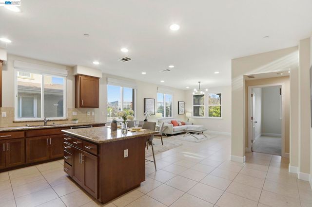 272 Currlin Cir, Milpitas, CA 95035