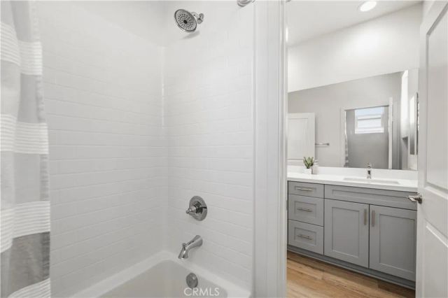 18175 Meridian Lane, Saugus, CA 91350