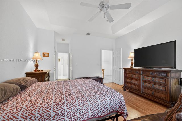 11641 NW 47th Dr, Coral Springs, FL 33076