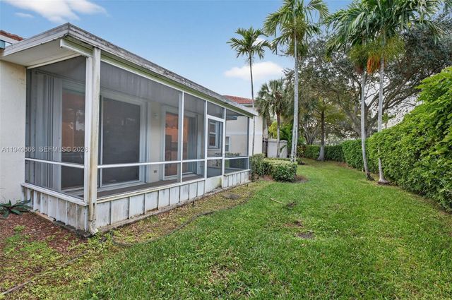 11641 NW 47th Dr, Coral Springs, FL 33076