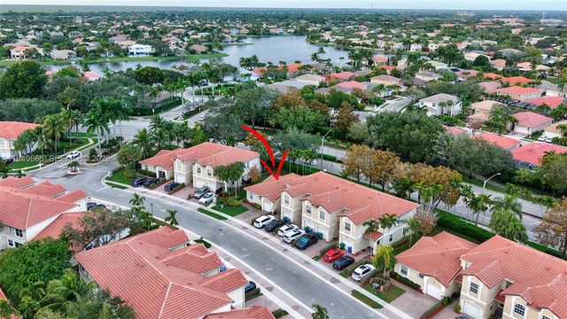 11641 NW 47th Dr, Coral Springs, FL 33076