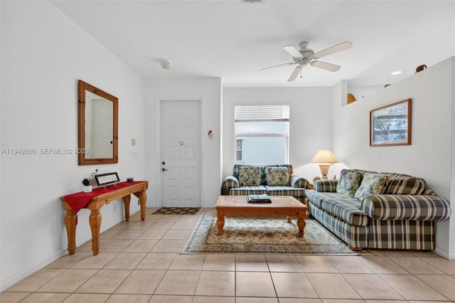 11641 NW 47th Dr, Coral Springs, FL 33076