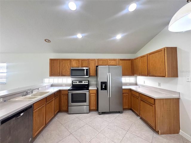 10754 FLYCAST CIRCLE, Orlando, FL 32825