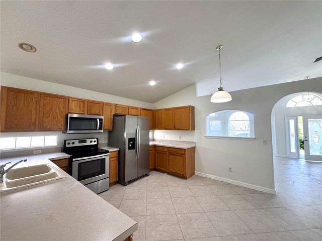 10754 FLYCAST CIRCLE, Orlando, FL 32825