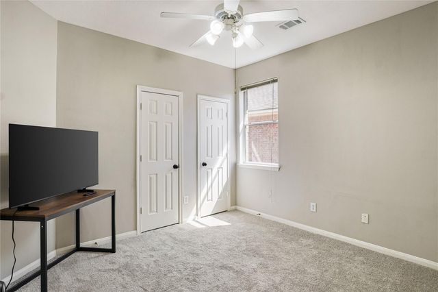 5710 Shady Hollow Court, Rosharon, TX 77583