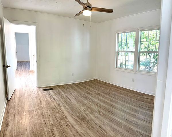 498 Court Street, Slocomb, AL 36375