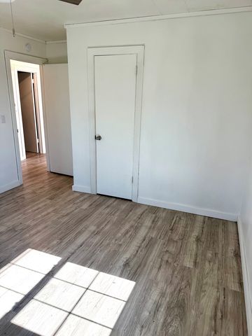 498 Court Street, Slocomb, AL 36375