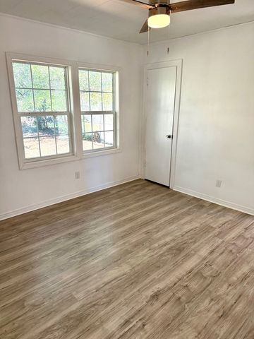 498 Court Street, Slocomb, AL 36375