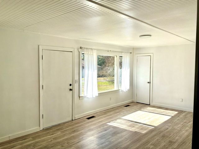 498 Court Street, Slocomb, AL 36375