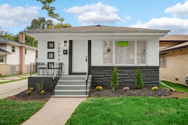 14238 Woodlawn Avenue, Dolton, IL 60419