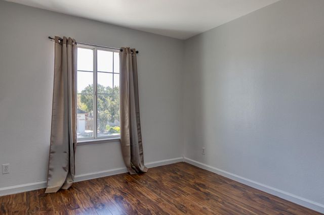 10349 Lanier Ln, Stockton, CA 95219