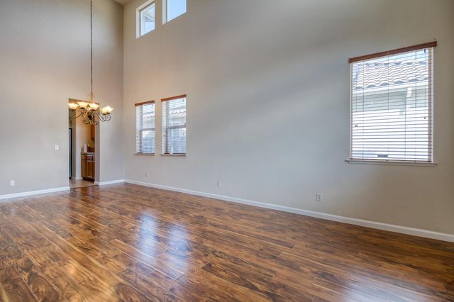 10349 Lanier Ln, Stockton, CA 95219