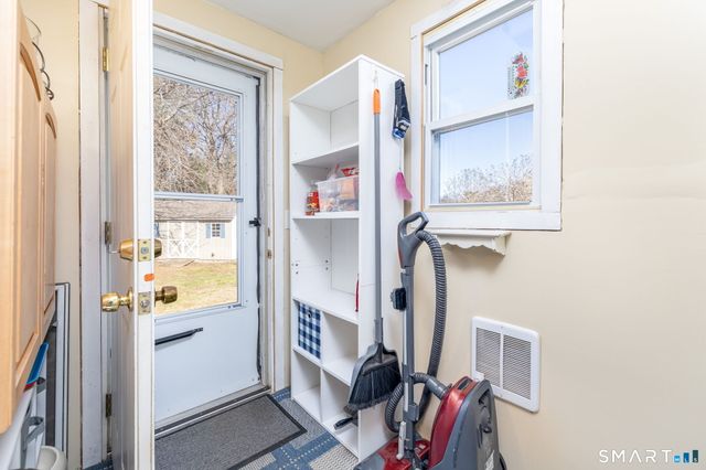 12 Whitehall Drive, East Hartford, CT 06118