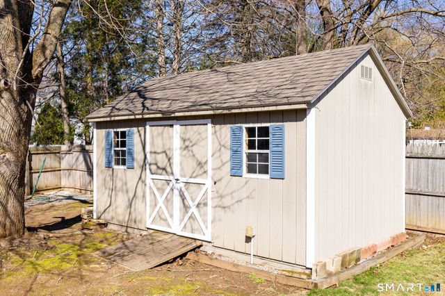 12 Whitehall Drive, East Hartford, CT 06118