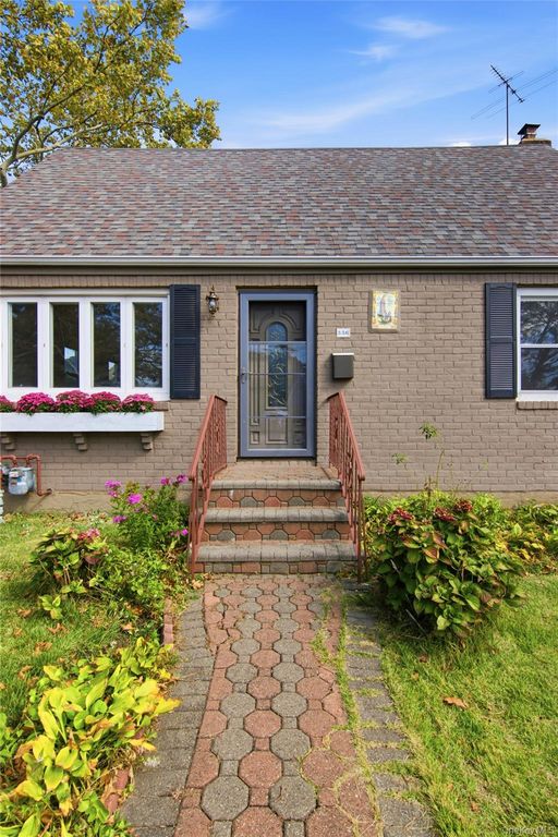 336 Herricks Road, Mineola, NY 11501 — photo 5