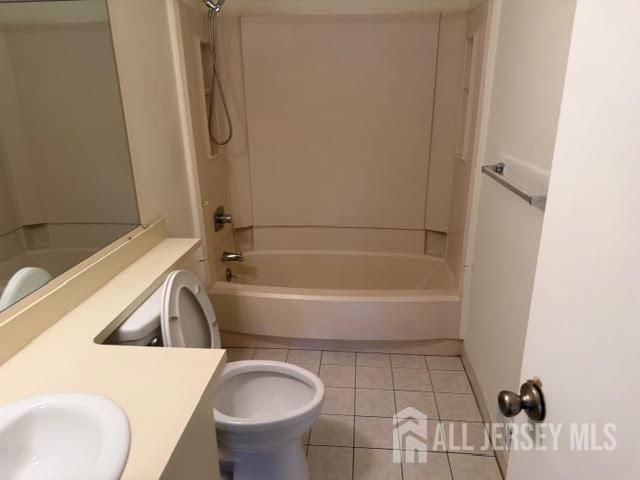 436 Danbury Lane, East Brunswick, NJ 08816