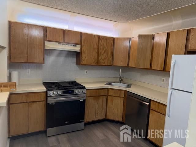 436 Danbury Lane, East Brunswick, NJ 08816