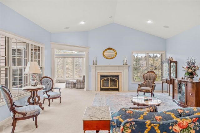 2166 Lamberton Creek Lane 44, Grand Rapids, MI 49505