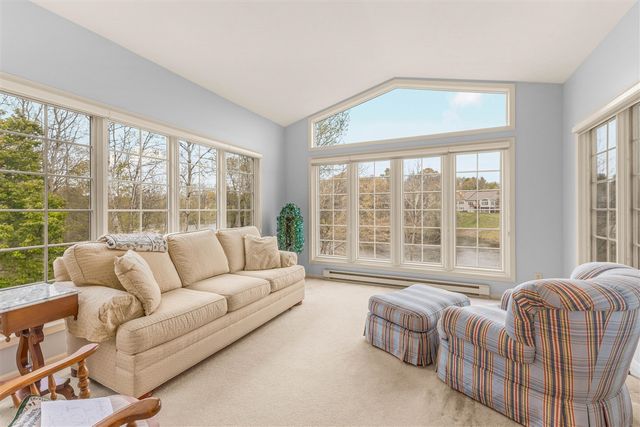 2166 Lamberton Creek Lane 44, Grand Rapids, MI 49505