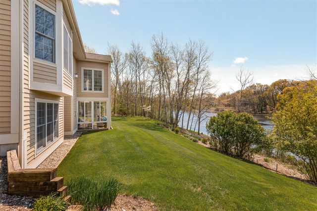 2166 Lamberton Creek Lane 44, Grand Rapids, MI 49505