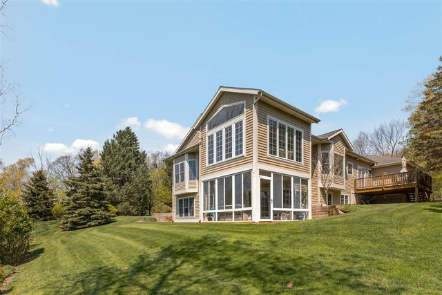 2166 Lamberton Creek Lane 44, Grand Rapids, MI 49505