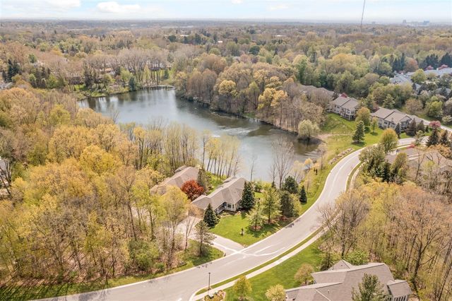 2166 Lamberton Creek Lane 44, Grand Rapids, MI 49505