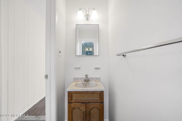 1 Sudbury Road, Morganville, NJ 07751