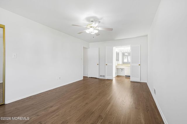 1 Sudbury Road, Morganville, NJ 07751