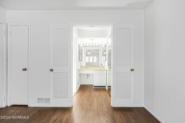 1 Sudbury Road, Morganville, NJ 07751