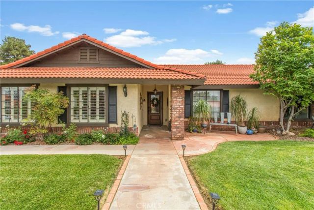36113 Sharron Way, Yucaipa, CA 92399