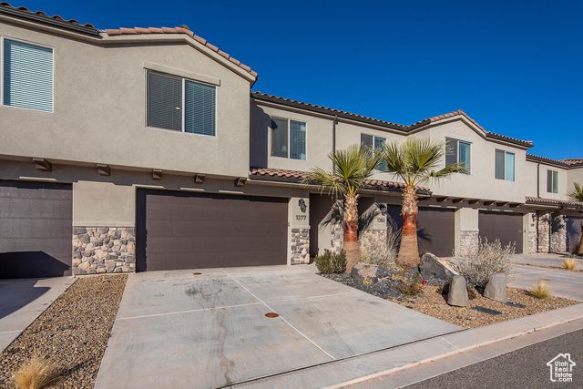 1377 E VISTA ROJA PL, Washington, UT 84780