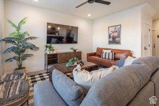 1377 E VISTA ROJA PL, Washington, UT 84780