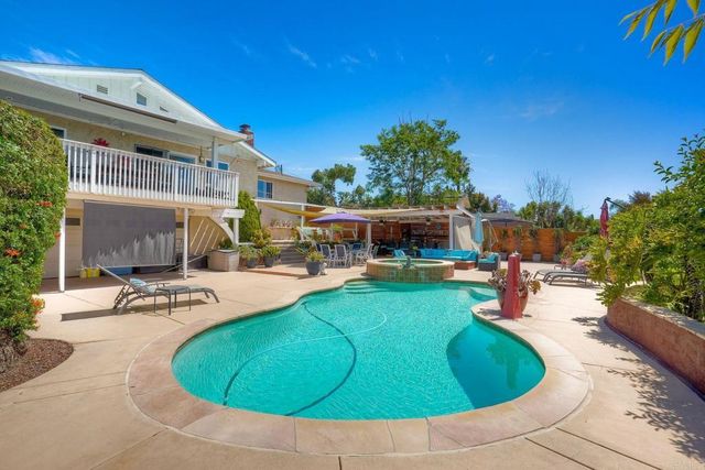 529 Vale View Drive, Vista, CA 92081