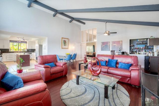 529 Vale View Drive, Vista, CA 92081