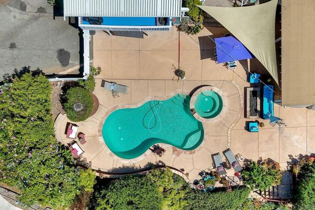 529 Vale View Drive, Vista, CA 92081
