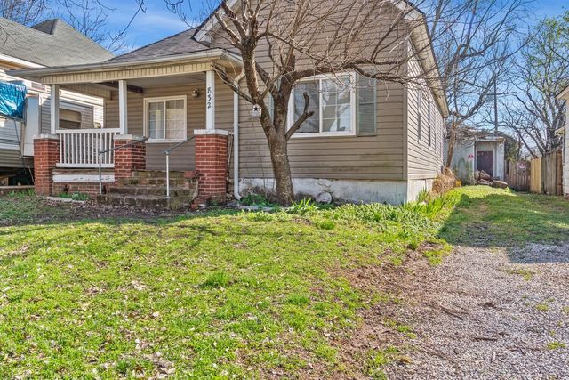 832 West Calhoun Street, Springfield, MO 65802