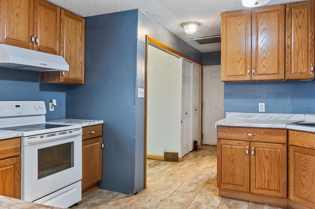 832 West Calhoun Street, Springfield, MO 65802