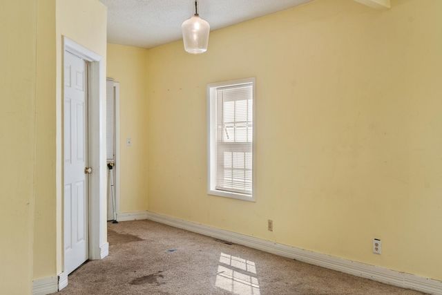 832 West Calhoun Street, Springfield, MO 65802